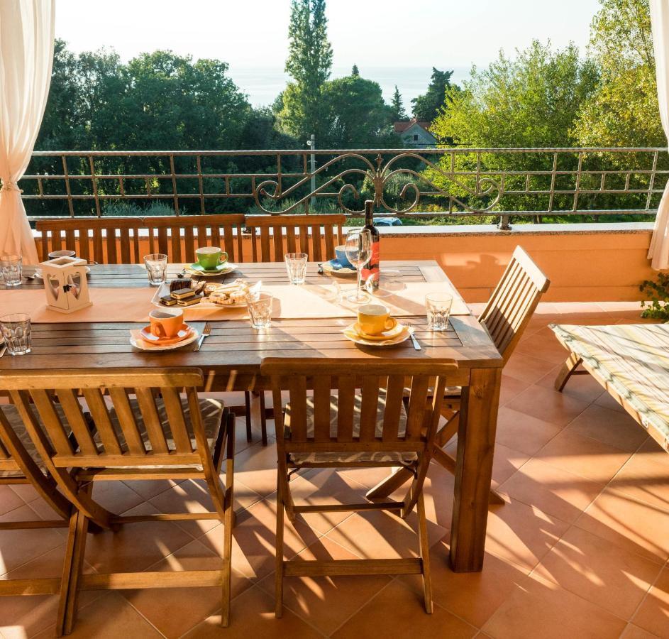 Apartments Villa Kristina Супетарска-Драга Экстерьер фото