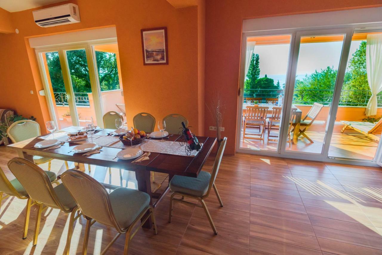 Apartments Villa Kristina Супетарска-Драга Экстерьер фото